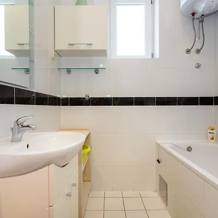 Apartman Snjezana *
