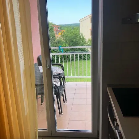Apartman Snjezana * Malinska